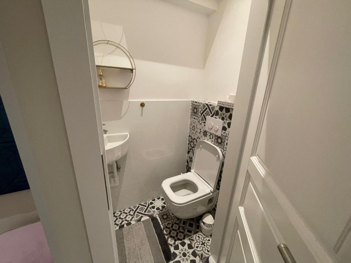Herz Von Mariahilfer Apartament